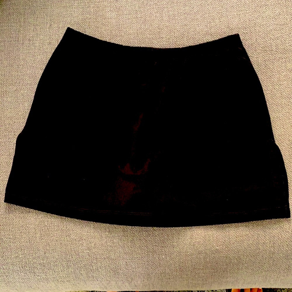 Black DTL Skort, Med/6